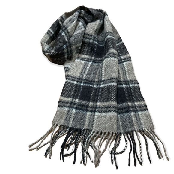 Perry Ellis dark brown and tan plaid wool scarf. - Picture 3 of 6